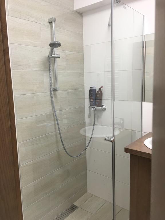 Apartament Nina シクラルスカ・ポレンバ エクステリア 写真